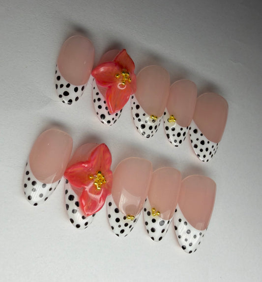 Vintage Petal Bliss 🪷